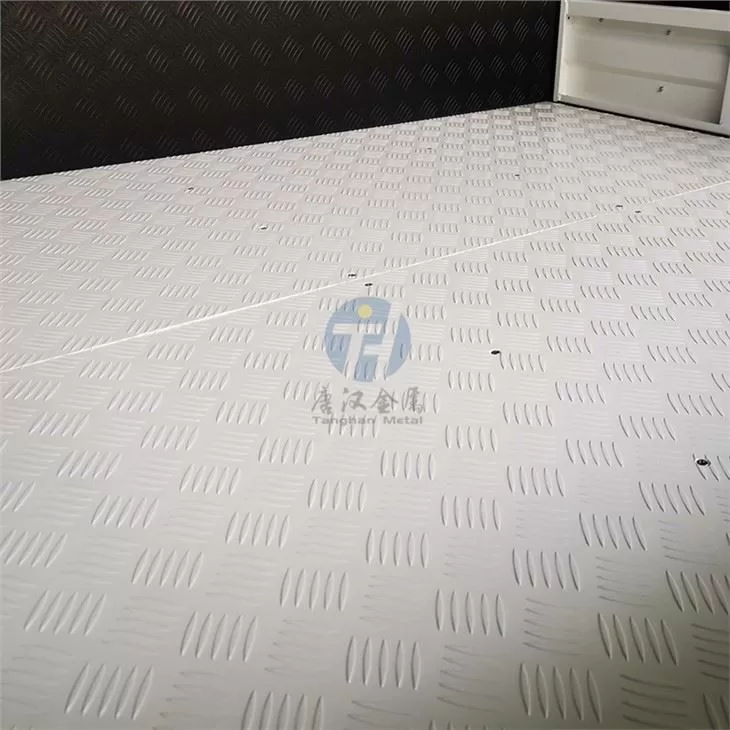 1800mm General Purpose Aluminum Ute Tray